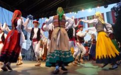 Nemzetközi néptáncfesztivál Nagyenyeden (GALÉRIA)