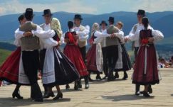 Magyarországi turnéra indul a Hargita Együttes