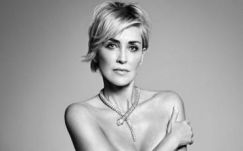 Majdnem mindent megmutat 57 éves Sharon Stone