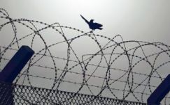 KISEBBSÉGBEN: Politikai gigantometria és ünnepkészség