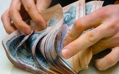 Közel 160 ezer forint lett a nettó átlagbér Magyarországon