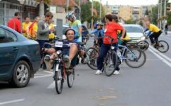 Tekerj egy jó célért – ezúttal kosárpalánkokért Sepsiszentgyörgyön