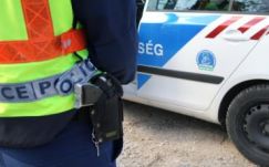 Járókelőt rabolt ki Budapesten a késsel fenyegetőző romániai férfi