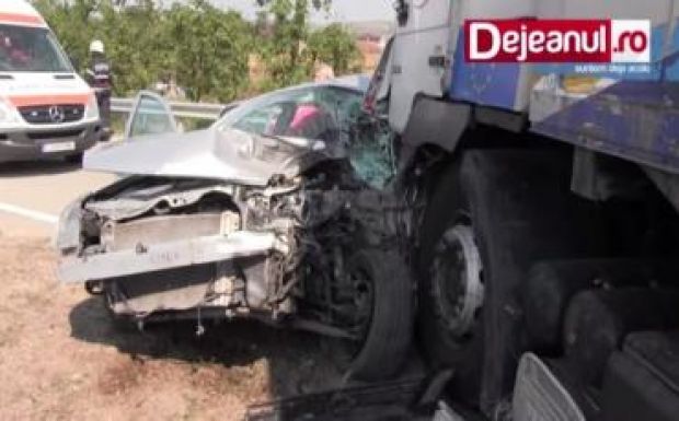 Súlyos baleset történt a Kolozs megyei Széplak közelében