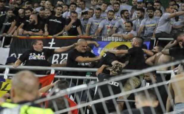 Négy román szurkolót vettek őrizetbe Budapesten