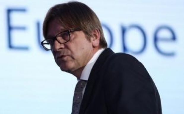 Guy Verhofstadt: „Orbán Viktor brutális fellépésre készül”
