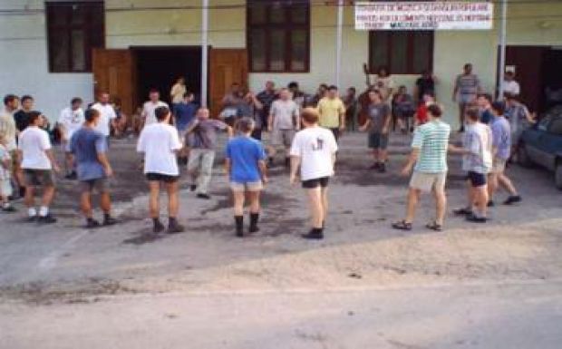 Szórványkollégiumot avattak a Nagyenyed közelében lévő Magyarlapádon