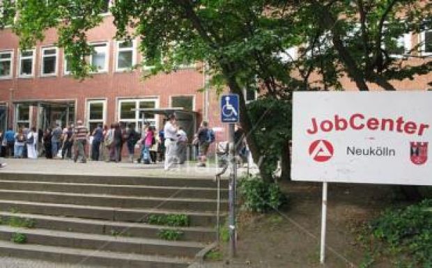 EB: kizárhatóak bizonyos szociális ellátásokból a más tagállamban álláskeresők