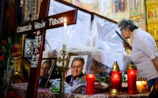 Tizenhat pópa búcsúztatta Corneliu Vadim Tudort