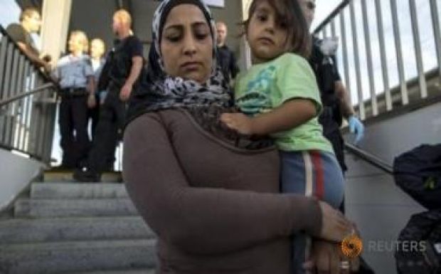 Szír családot fogadott be a Vatikán