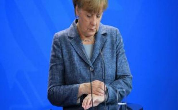 Idei mélypontjára süllyedt Angela Merkel amúgy csillagokat verdeső népszerűsége