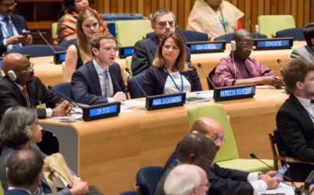 Marc Zuckerberg: internetet mindenkinek!