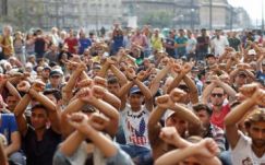 Több ezer menekült van még a budapesti Keleti pályaudvarnál