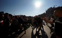 Verekedés tört ki a futballszurkolók és a menekültek között