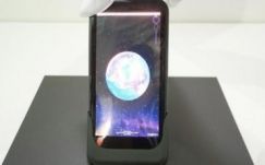 Képernyőhajlítással vezérelhető telefont mutattak be