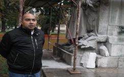 Közadakozásból fejeznék be Szacsvay Imre nagyváradi szobrának felújítását