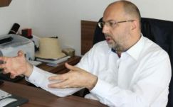 „A versennyel baj nincs, ha nem vezet esztelen egymásnak feszüléshez”