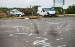 Meghalt egy román rendszámú autó utasa Magyarországon