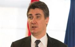 Horvátország átengedi a menekülteket, segíti őket, hogy eljussanak oda, ahová menni akarnak