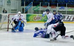 Öt nap alatt négy meccsen kell helyt állnia a HSC Csíkszeredának