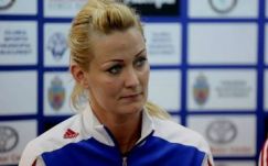 Visszahonosították a románok a nagyváradi születésű Szűcs Gabit