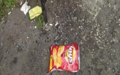 Kuszálik Péter: Flaszterről fölszedett téma modoros irályban elbeszélve