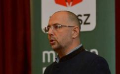 Kelemen Hunor: megszavazzuk a bizalmatlansági indítványt