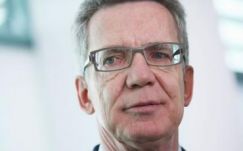 Támogatja a német belügyminiszter a repülőtéri eljárás kiterjesztését