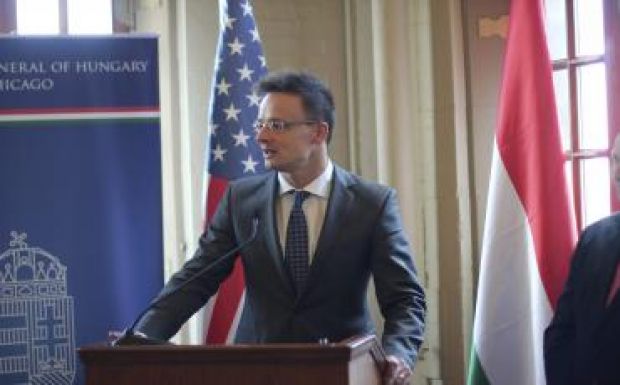 Újranyitotta a chicagói magyar főkonzulátust Szijjártó Péter
