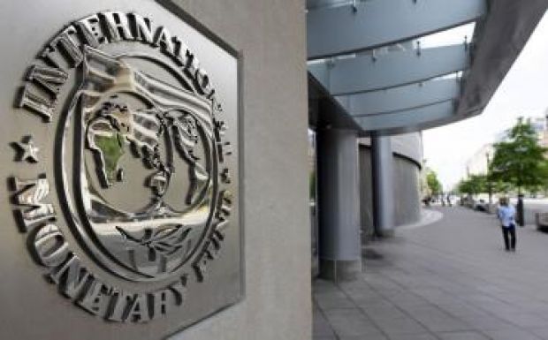Lassuló világgazdasági fejlődést jósol az IMF