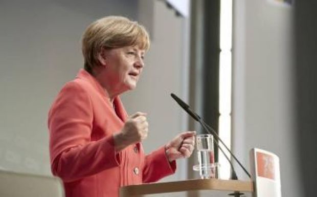 Már 126 német ellenzéki írta alá az Angela Merkelt bíráló levelet