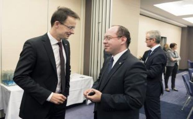 Szijjártó: Magyarország nyitott a Romániával való normális együttműködésre