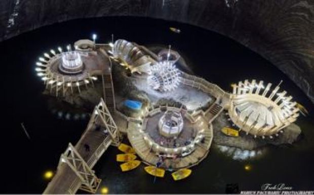 Rekordot döntött a látogatók száma a tordai sóbányában