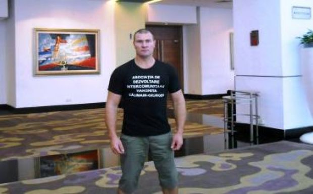 Székelyföldi a világ egyik legerősebb karú rendőre