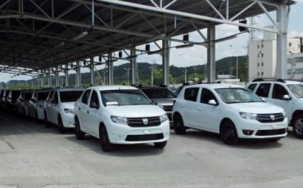 Teljes kudarc  a kormány „Első Autó” programja