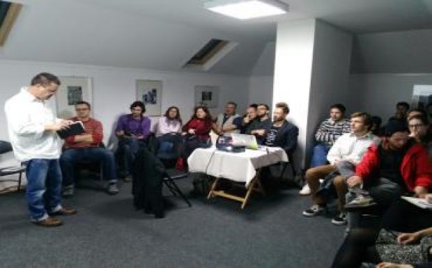 Székelyföld betonkopjafákkal – lapszámbemutatót tartottak Csíkszeredában