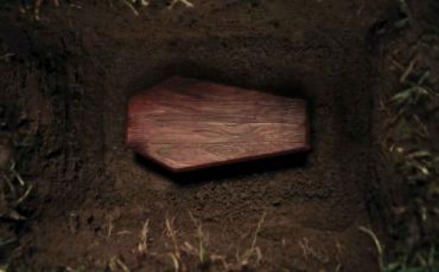 Üresen találták 21 éve eltemetett kislányuk sírját