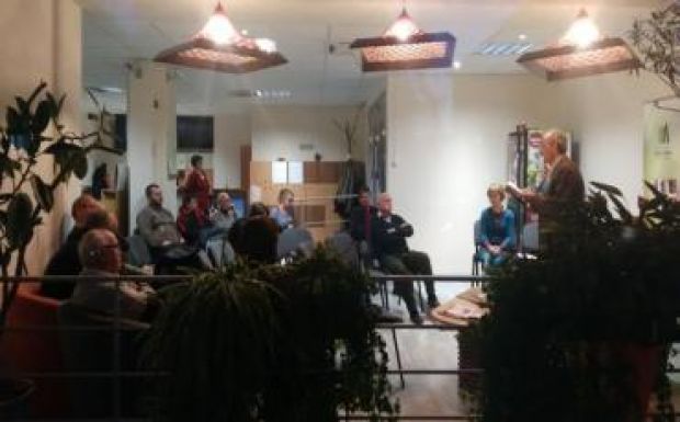 Czegő Zoltán „himnuszíróval” tartottak közönségtalálkozót Csíkszeredában