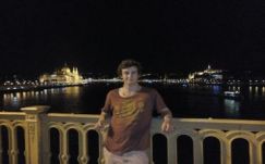 Majdnem meghalt szelfizés közben egy új-zélandi fiú Kolozsváron