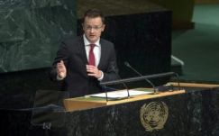 Szijjártó: a migráció globális probléma, amely globális választ igényel