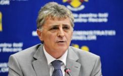 Marosfőről üzent az erdélyi magyaroknak a védelmi miniszter