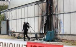 Több német menekülttáborban gyújtogattak