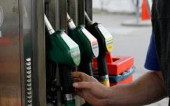 A kanadai nyugdíjakat növeli az erdélyi tankolás