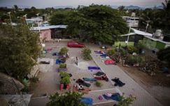 New York Times: az USA fizet a migránsok távoltartásáért