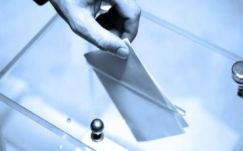 „Óriási csalásokat tesz lehetővé a levélszavazás”