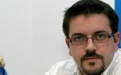 Letiltotta a magyargyűlölő képviselő írásait az Adevărul