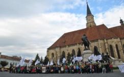Megkezdődött az Erdélyi Magyar Középiskolás Sportolimpia