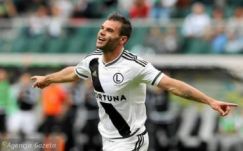 Mesterhármassal növelte 15-re góljai számát Nemanja Nikolics