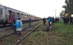 Horvátország újabb migránsokkal teli vonatot indított a szlovén határra