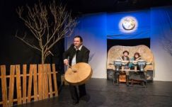 Díjözön a Cimborák Bábszínháznak 